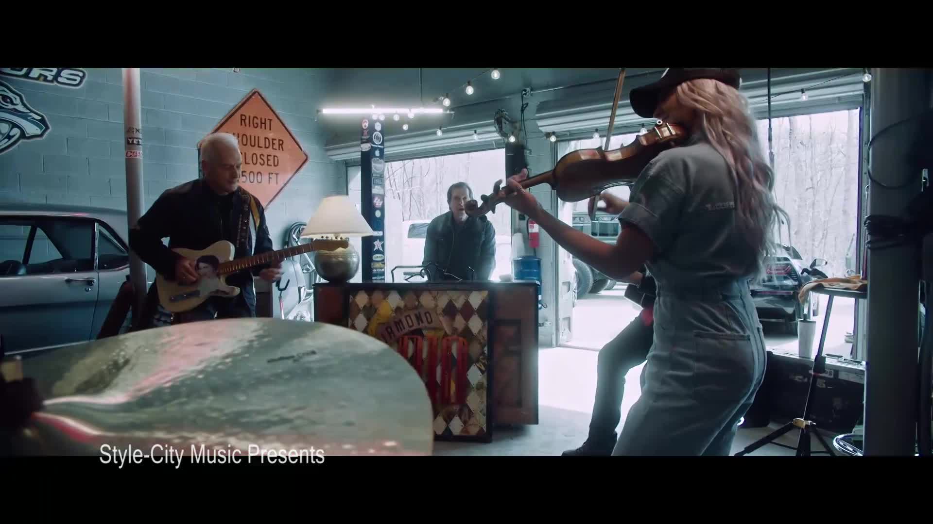 Thumbnail image for Style-City Music Presents - Echezona, Cutter Elliott, Like Machines, Diamond Rio, Harper Starling, Alex Woodward , Jim Waneka