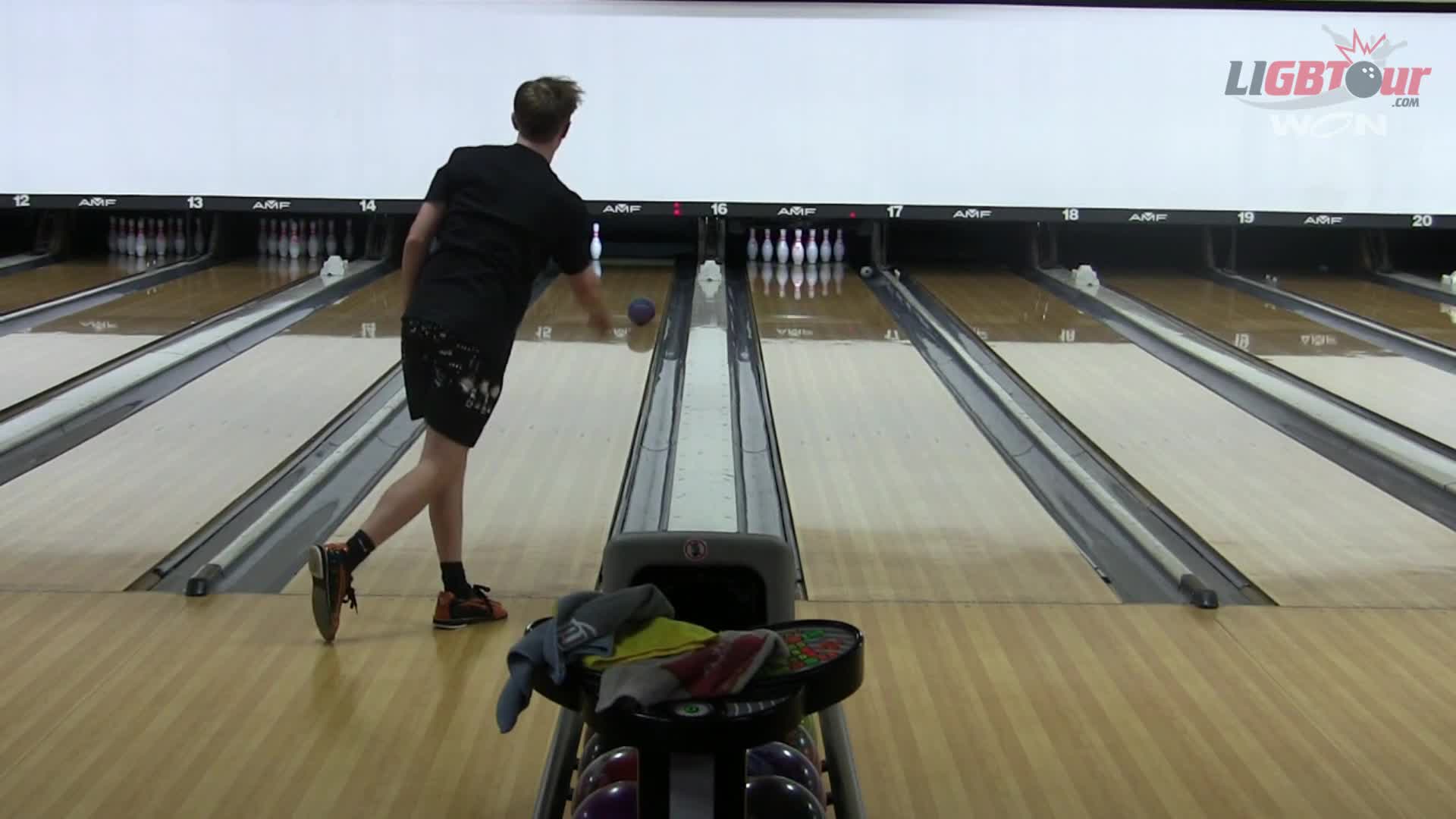 Thumbnail image for LIGBT Bowlers Tour - Sport Shot Series S16-E5