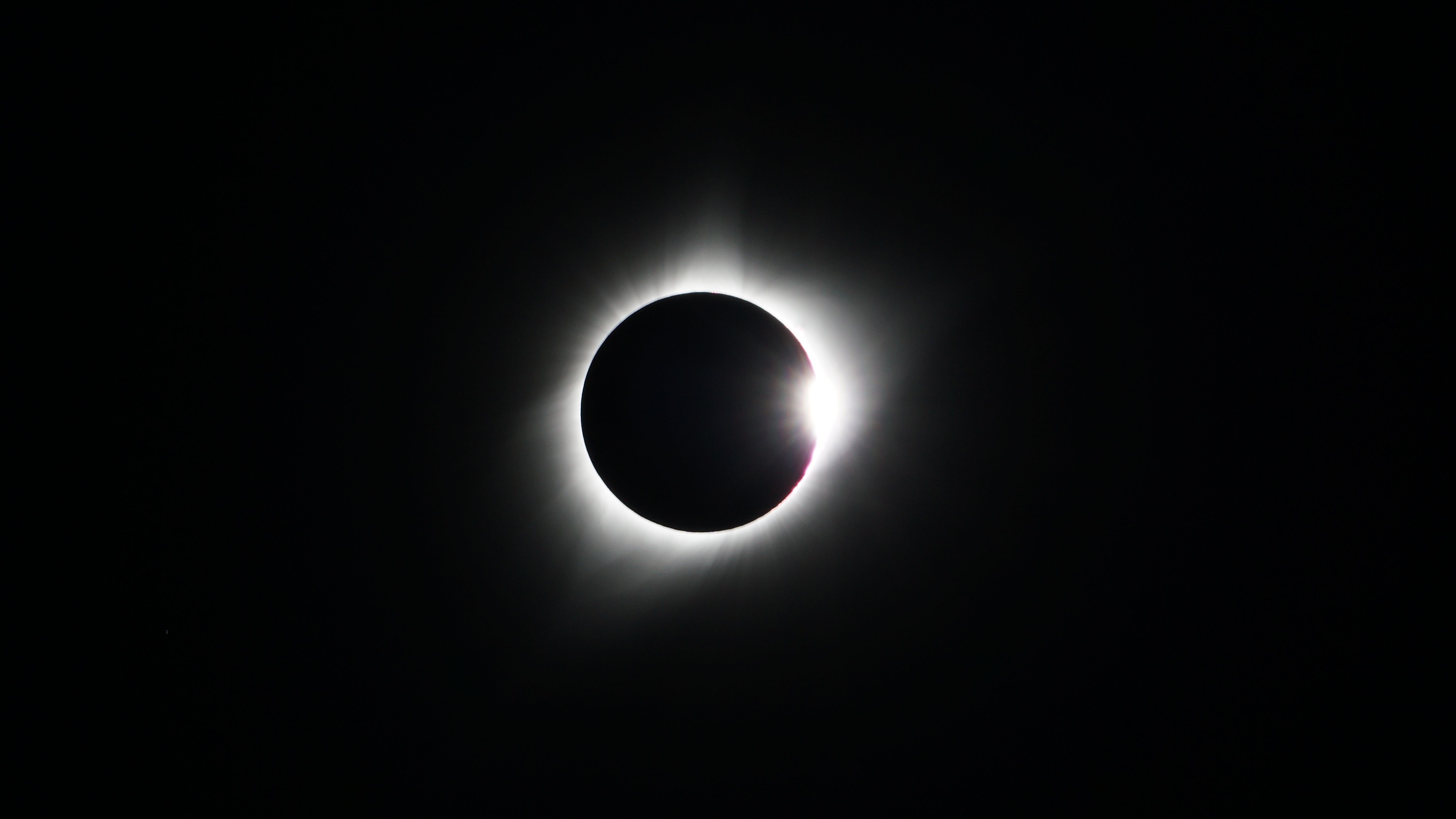Thumbnail image for 2024 Total Solar Eclipse: Through the Eyes of NASA - LIVE