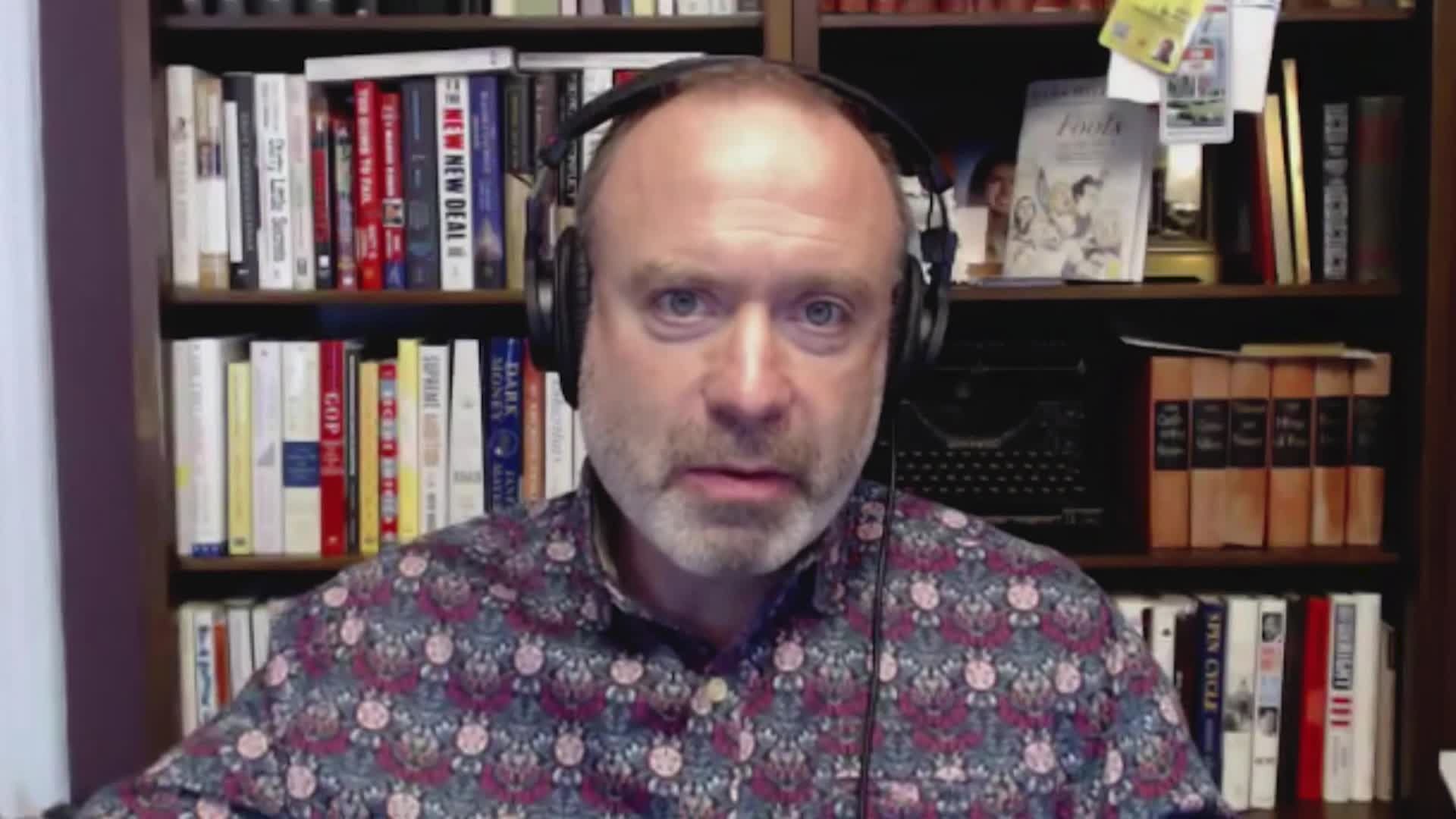 Thumbnail image for White House Chronicle - Fools on the Hill